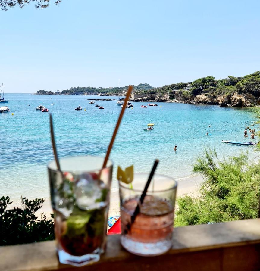 Appartement HAMEAU DES AMANDIERS - vue mer, golf et vignes à Saint-Cyr-sur-Mer Extérieur photo