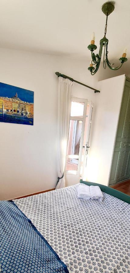 Appartement HAMEAU DES AMANDIERS - vue mer, golf et vignes à Saint-Cyr-sur-Mer Extérieur photo